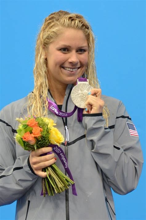 ebisel|Olympic Swimmer Elizabeth Beisel Is Making Waves with Cancer。